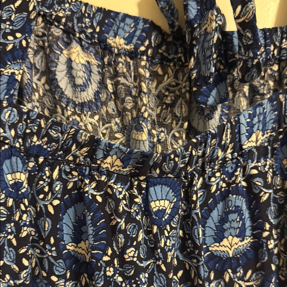 Old Navy Blue Patterned Maxi Dress - Picture 6 of 8